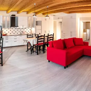 Appartamento Incantevole Con Parcheggio Privato, Casteldidone
